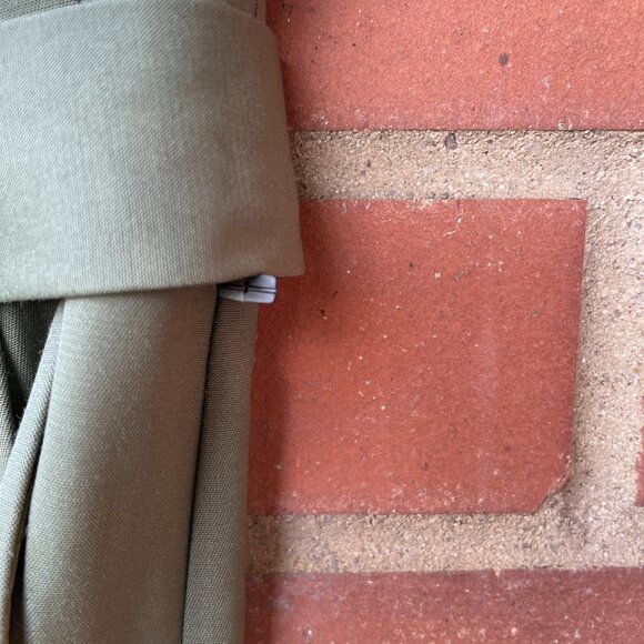 Elizabeth & James Paper Bag High Waist Olive Green Belted Pants Trousers Size 12 - Picture 5 of 9